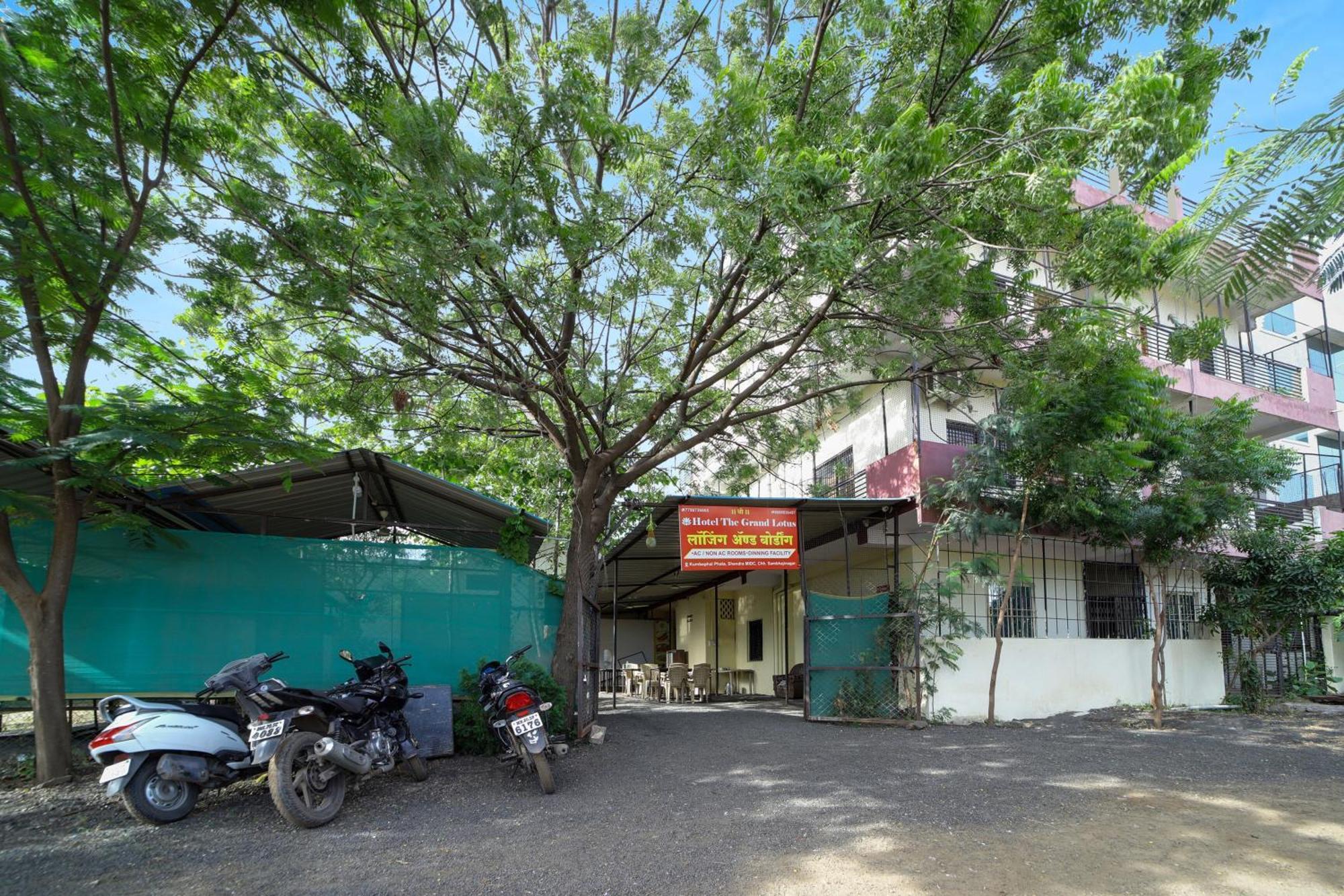 Oyo Flagship Hotel The Grand Lotus Aurangābād Exterior foto